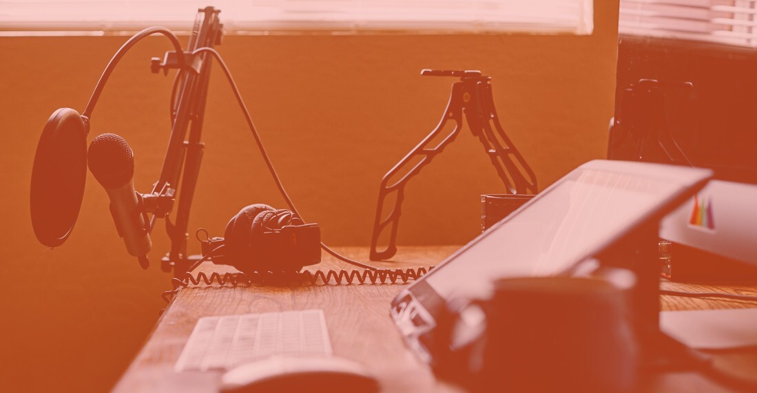 Virtual event speaker set up, with home mic